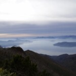 登山道より